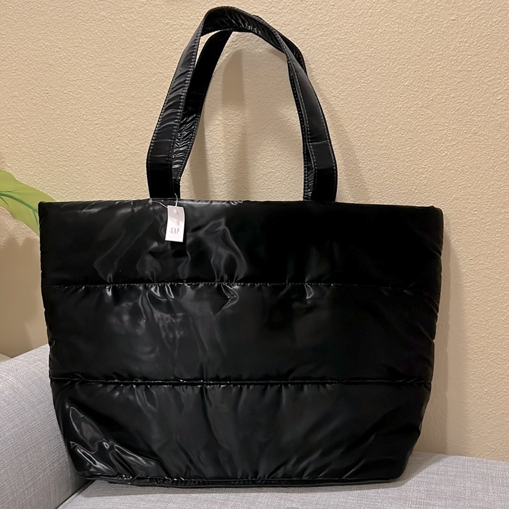 New GAP Metallic Puffer Tote Bag in Black